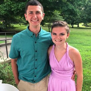 Meet your Posher, Cassandra